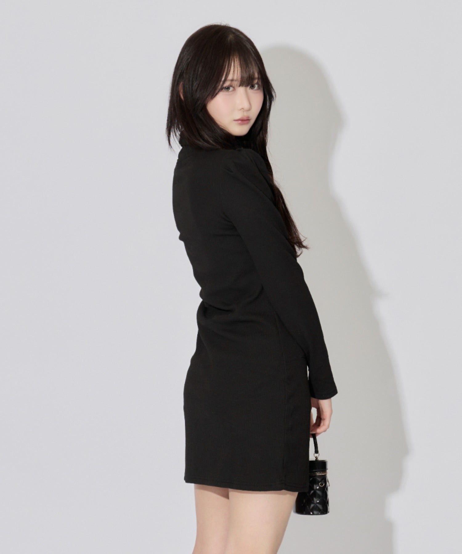 Cutout Pleated Mini Dress / カットアウトプリーツミニワンピース