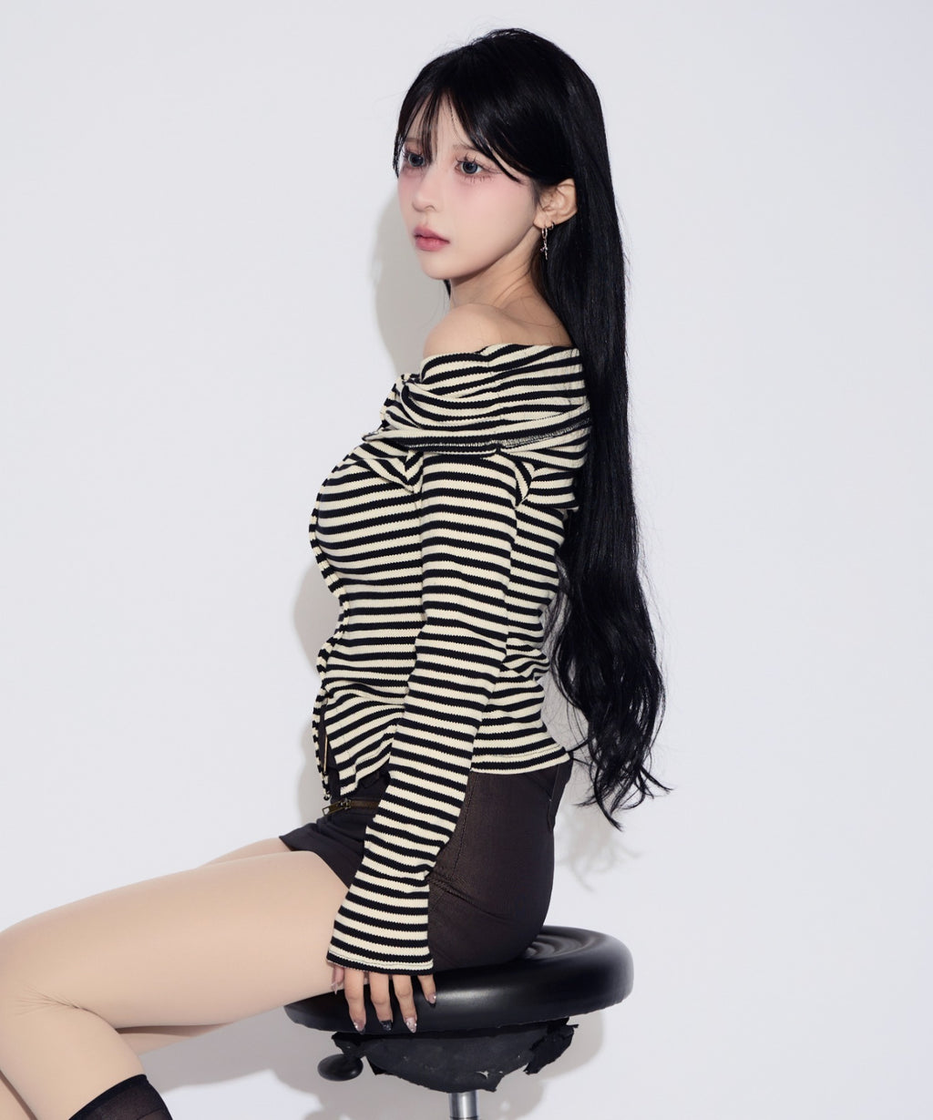 Off-shoulder Striped Slit Tops / オフショルダーストライプスリットトップス