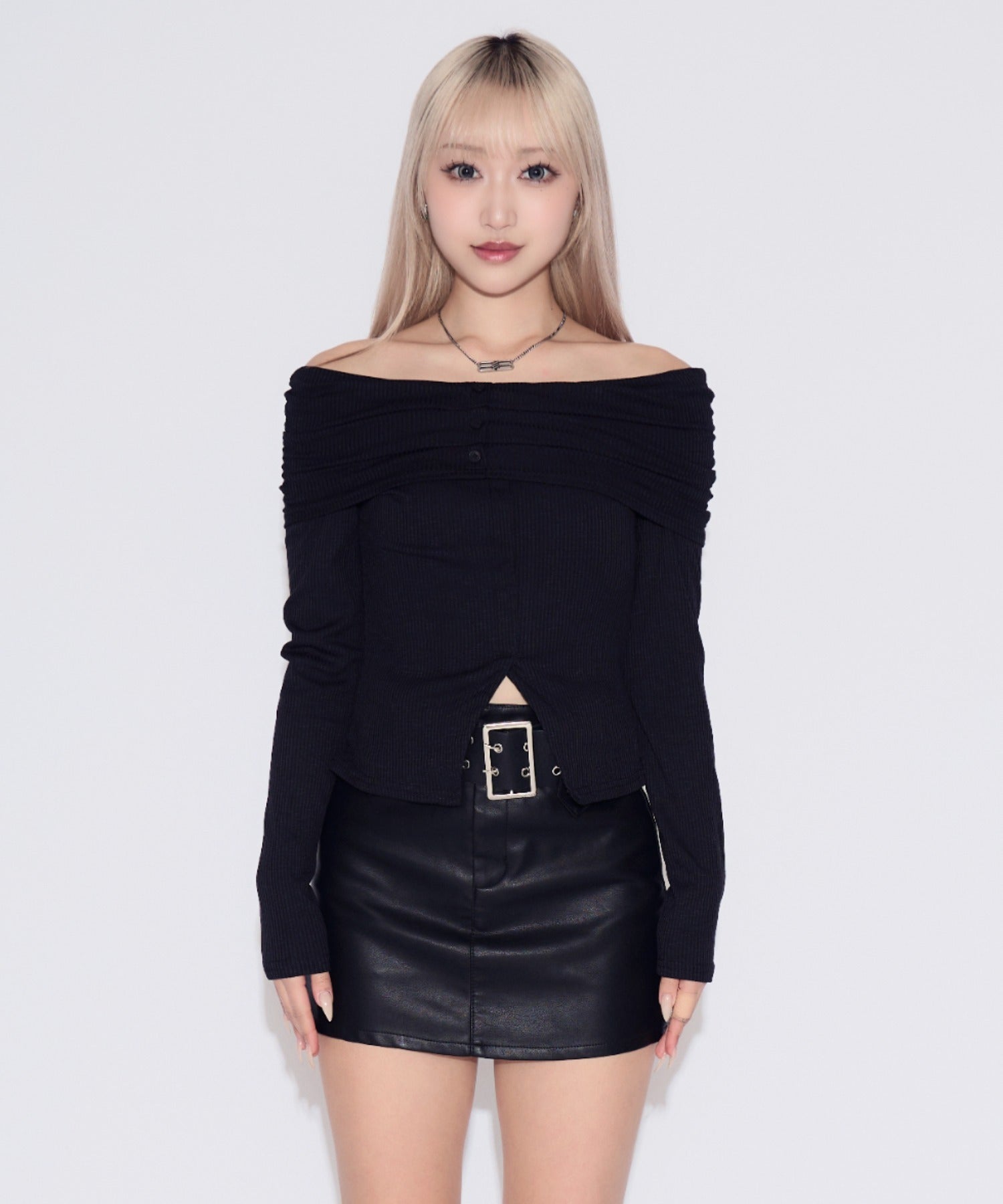 Off-shoulder Striped Slit Tops / オフショルダーストライプスリットトップス