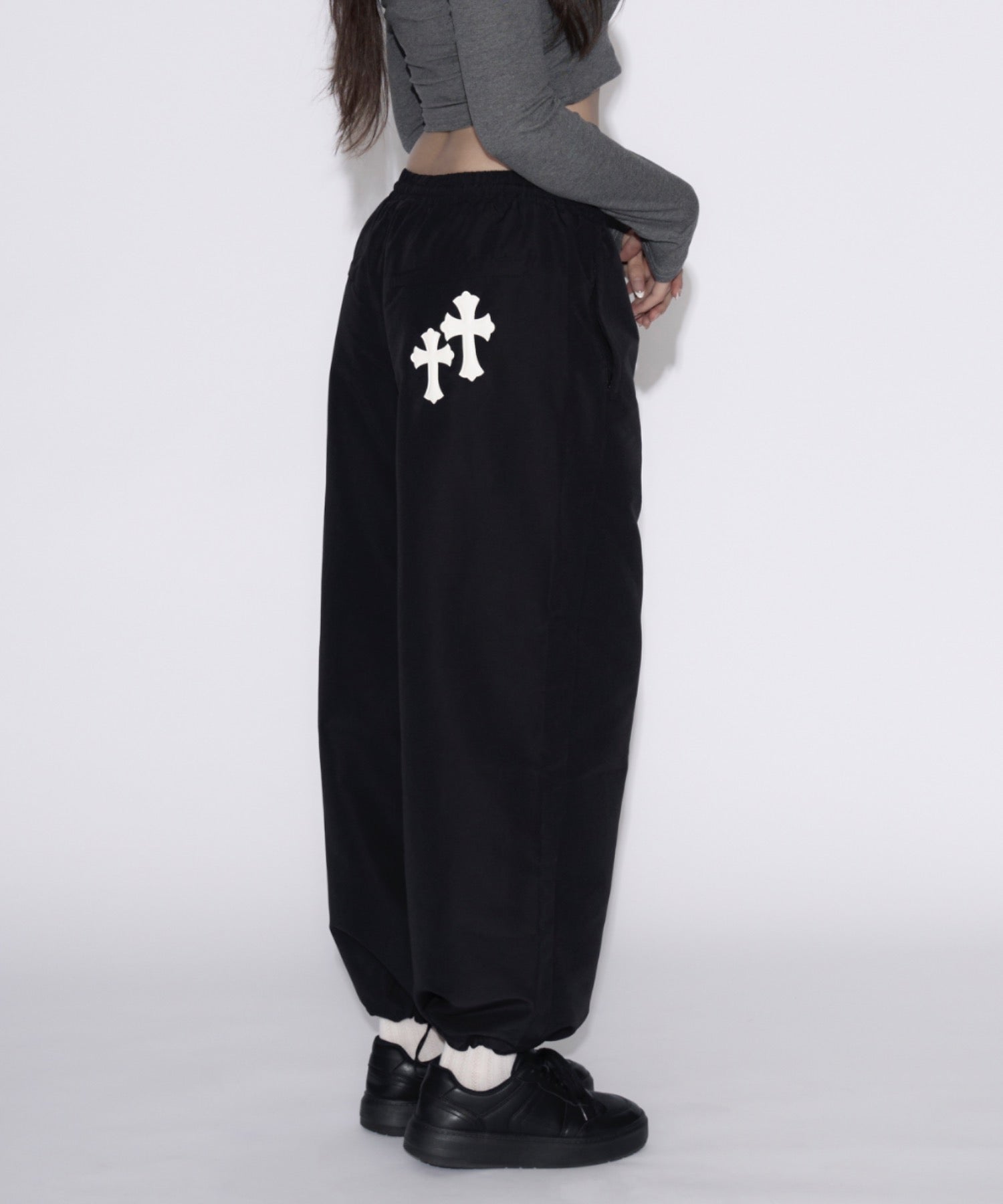 【ユニセックス】Cross Nylon Pants / 十字架ナイロンパンツ