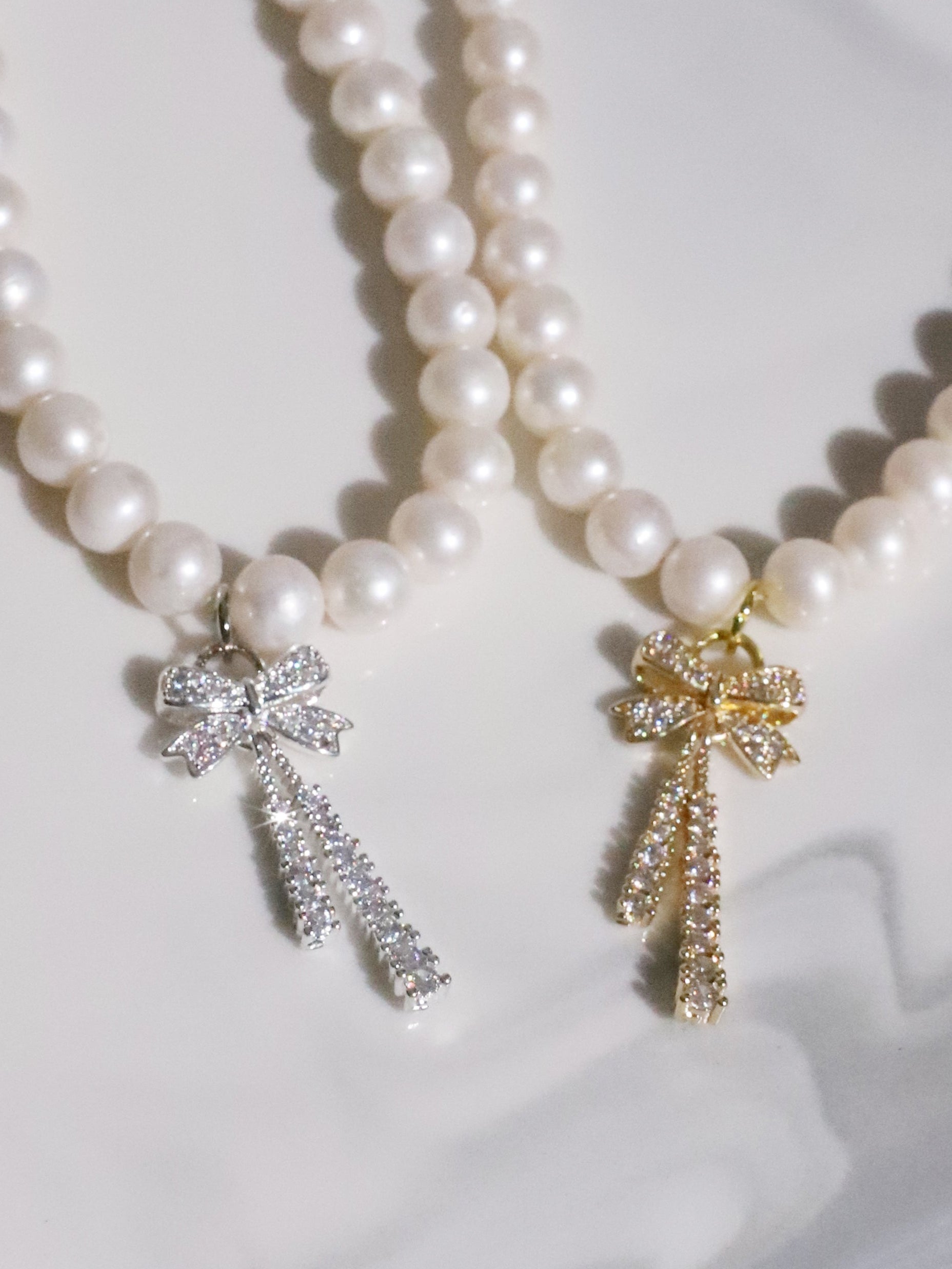 Rhinestone Ribbon Pearl Necklace(SILVER)