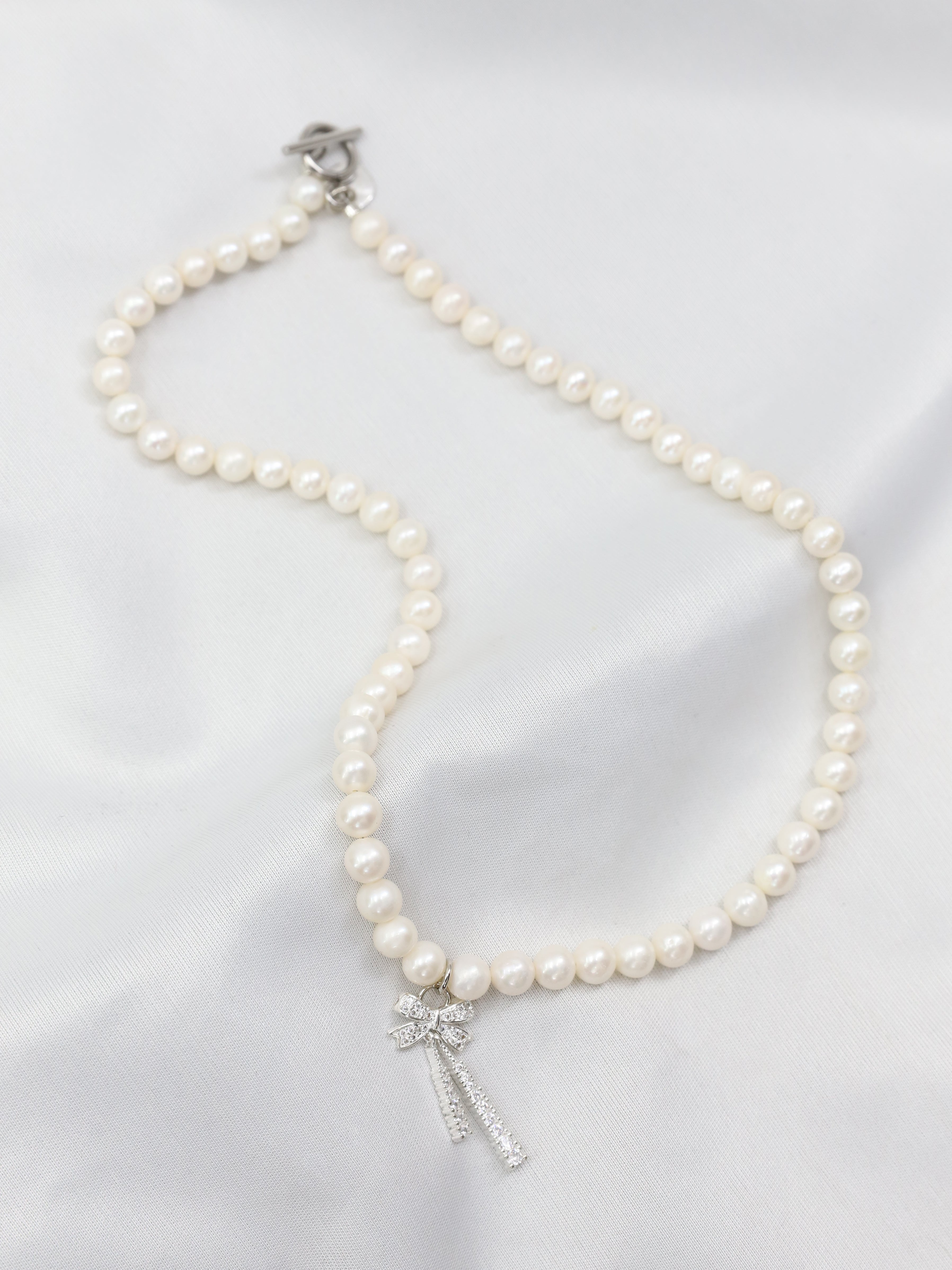 Rhinestone Ribbon Pearl Necklace(GOLD)