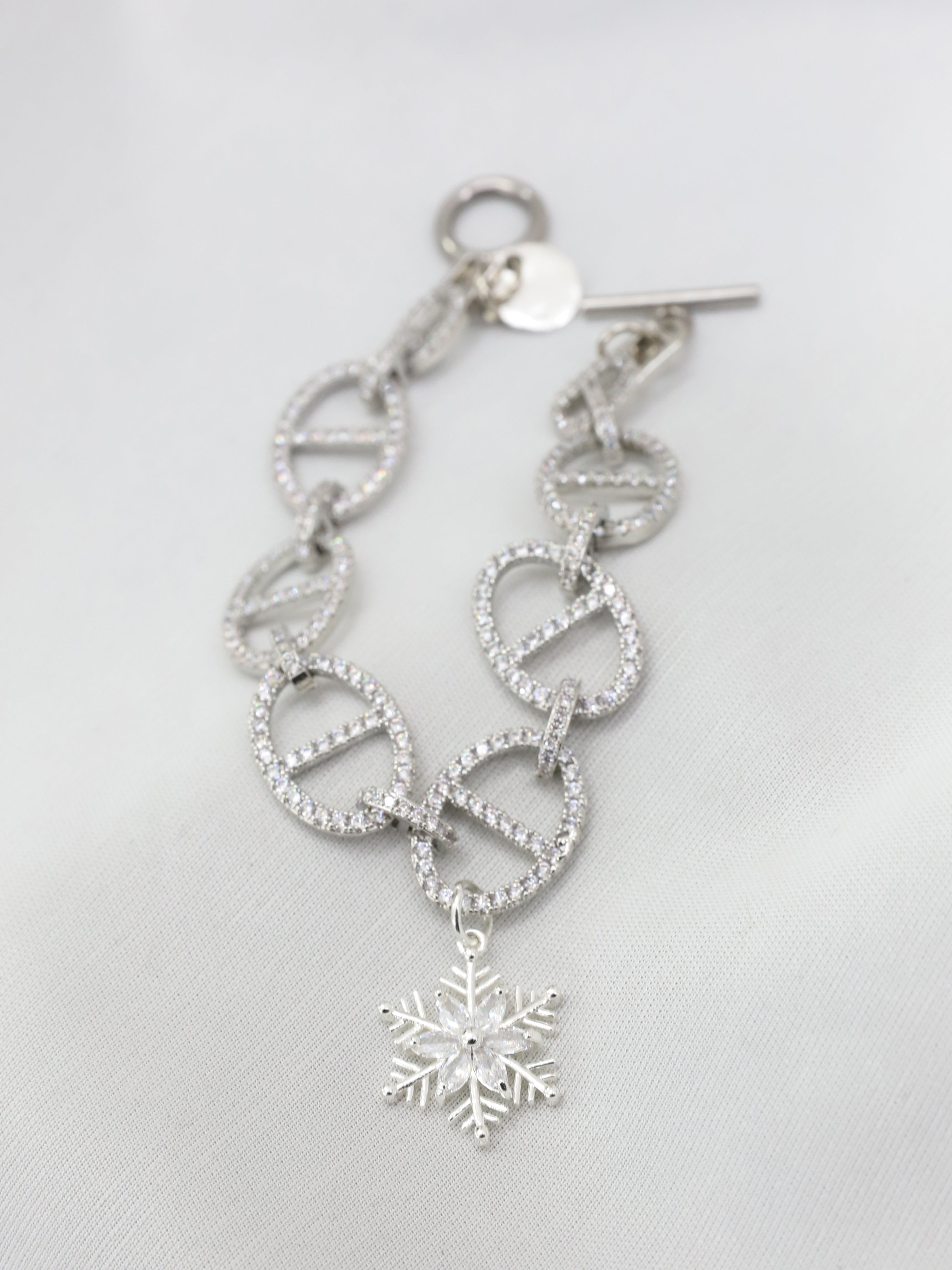 Rhinestone Snow Bracelet