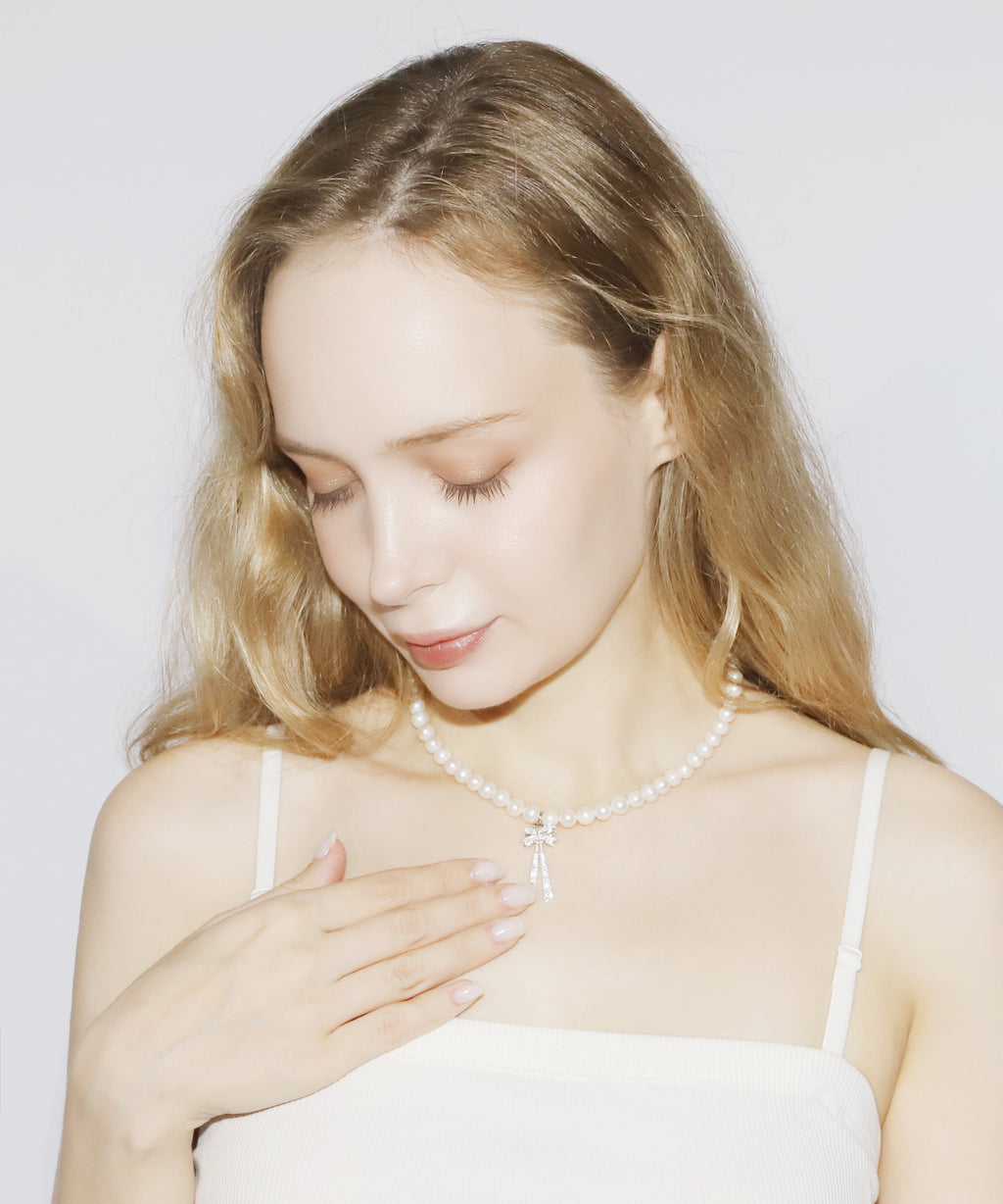 Rhinestone Ribbon Pearl Necklace(SILVER)