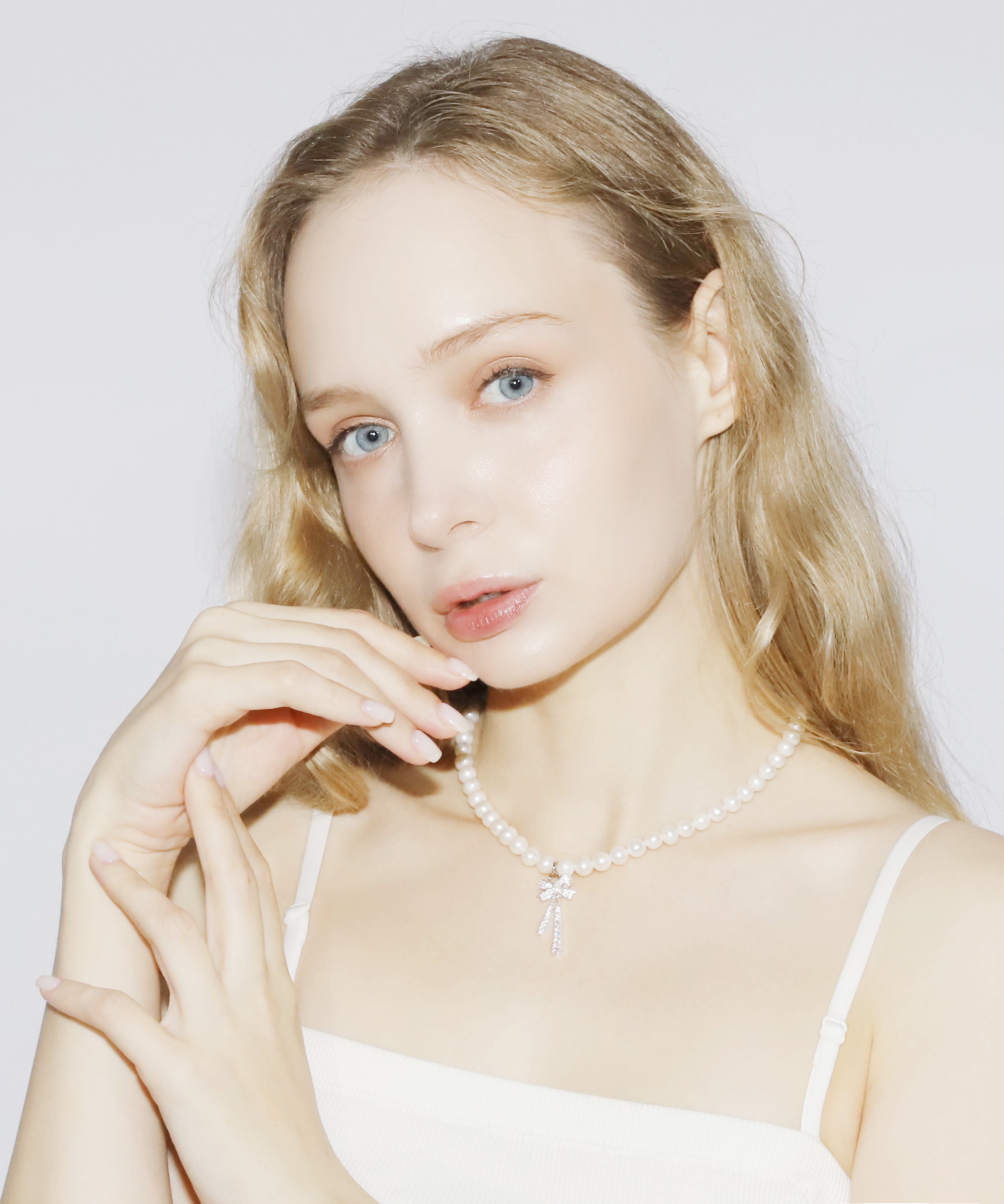 Rhinestone Ribbon Pearl Necklace(SILVER)