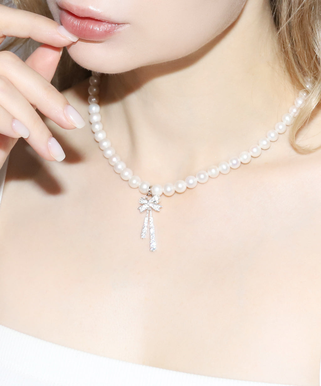 Rhinestone Ribbon Pearl Necklace(SILVER)