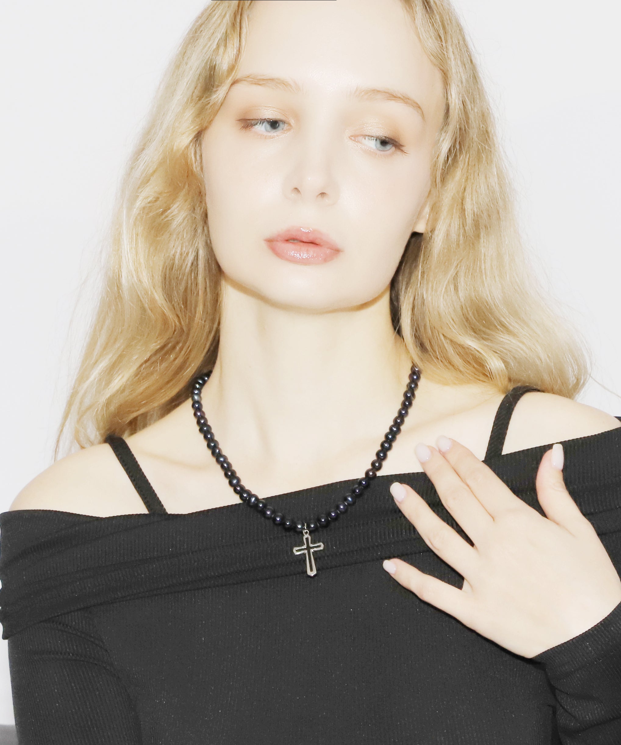 Cross Pearl Necress(BLACK)